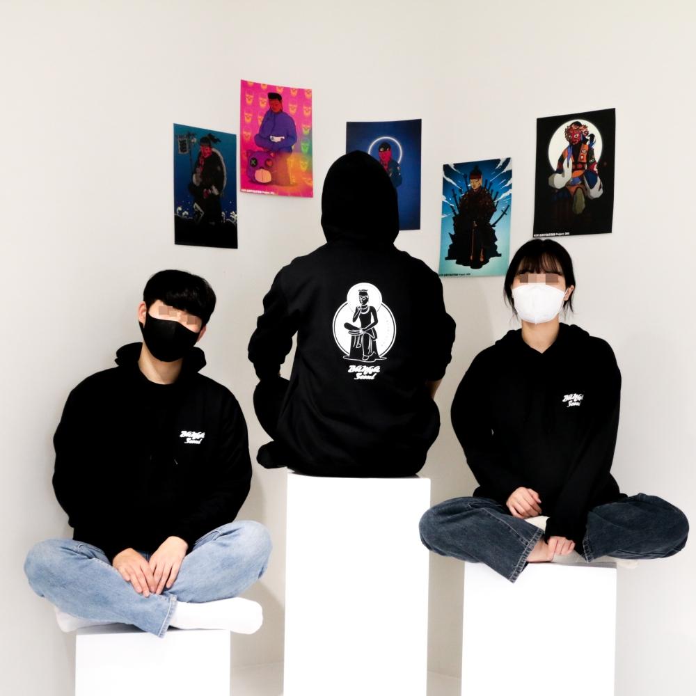 [GODSHOP] Banga Seoul Fluff Hoodie