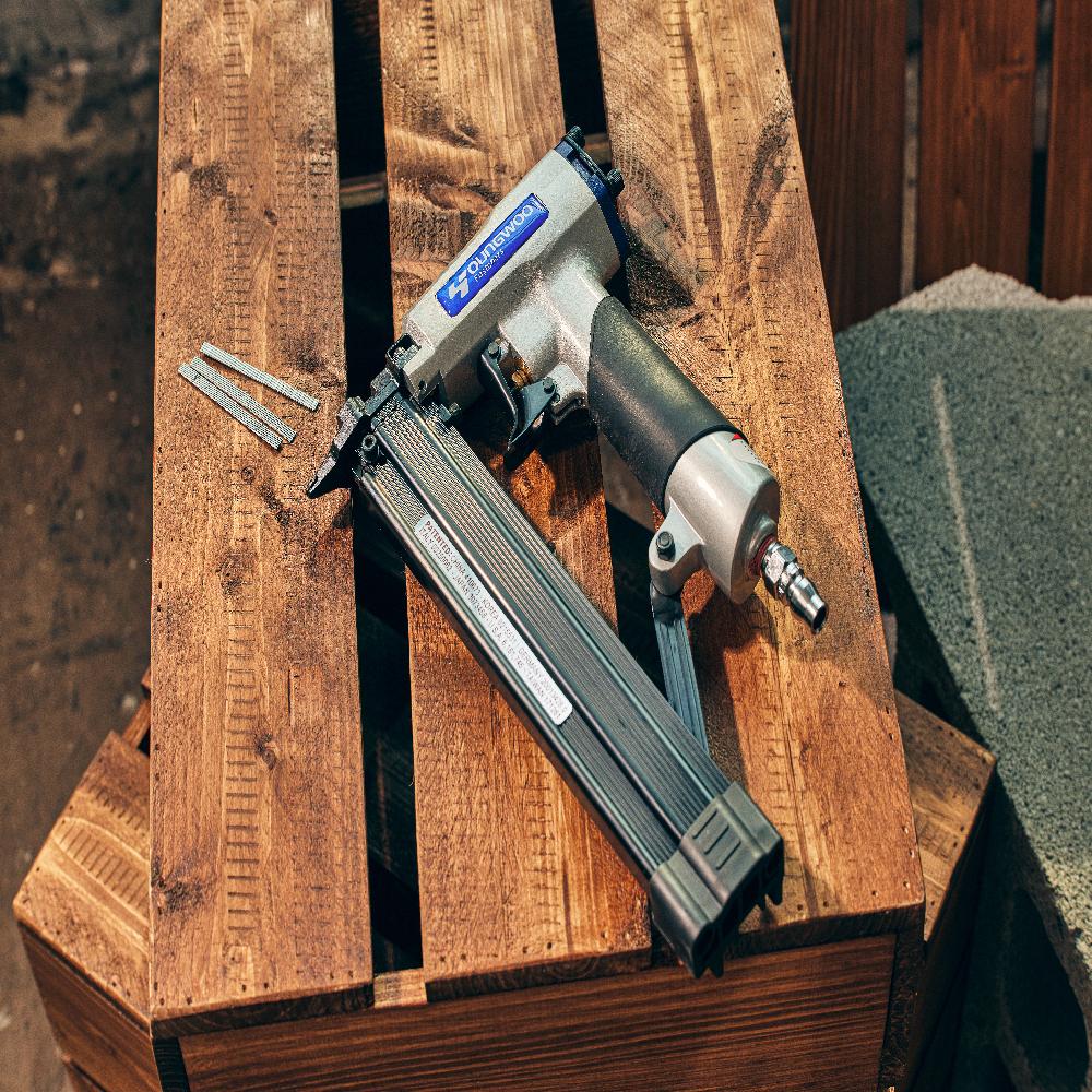 23GA Headless Pinner  P606L